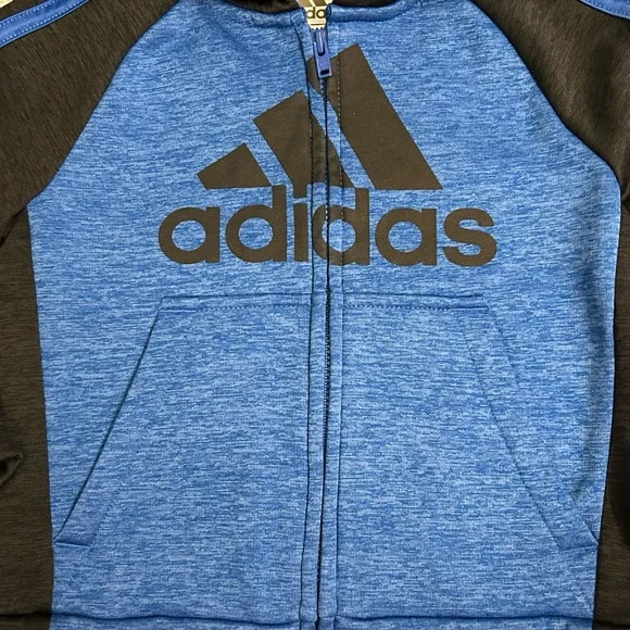 Adidas zip up size 3T - Picture 2 of 4